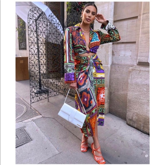 NWT Zara 2 Piece Cropped Printed Blouse and Knotted Skirt Set - Picture 6 of 16